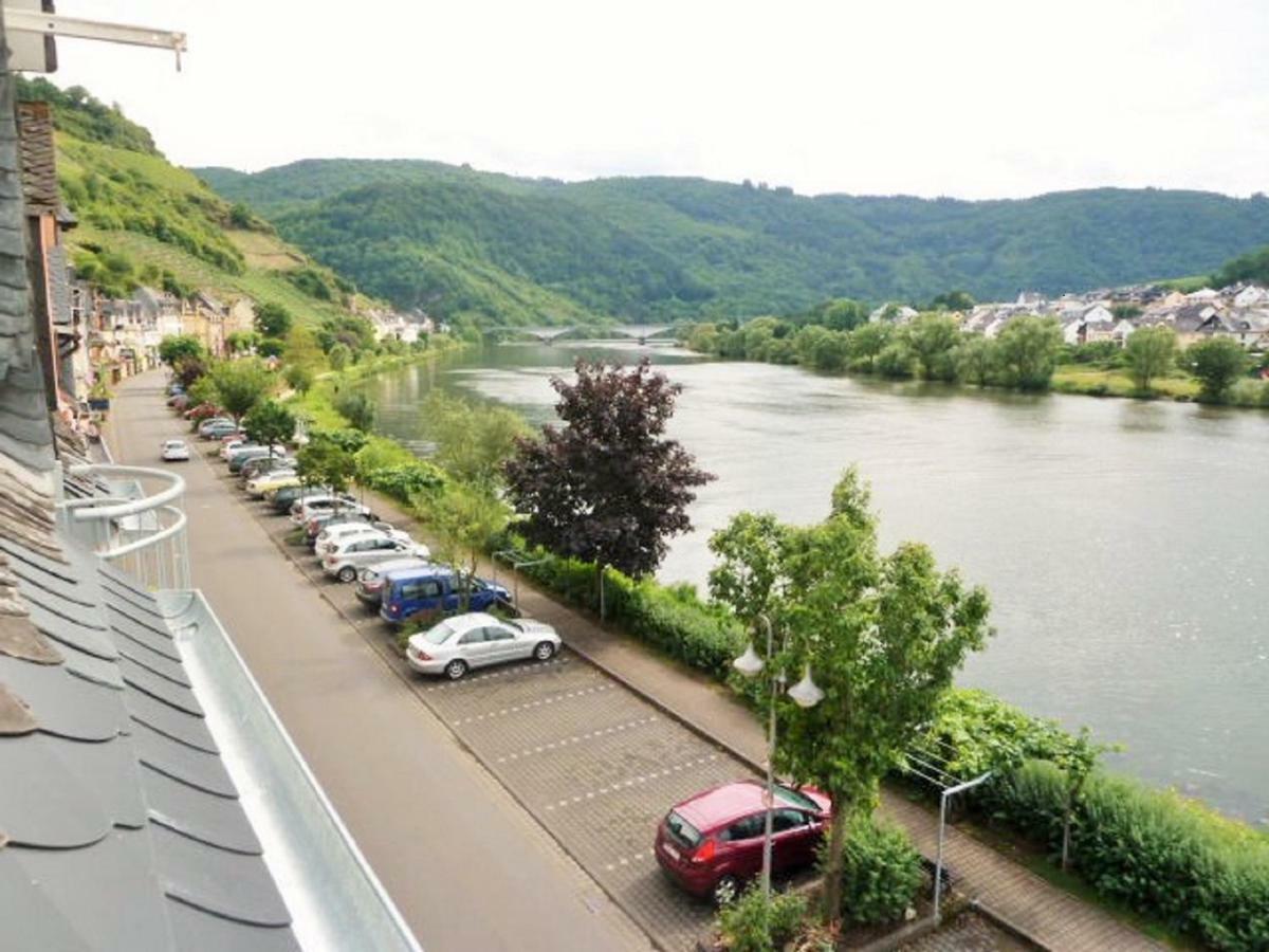 Mosel Ausblick Leilighet Zell an der Mosel Eksteriør bilde